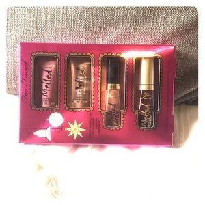 Too Faced Under the Kissletoe liquid lipstick set